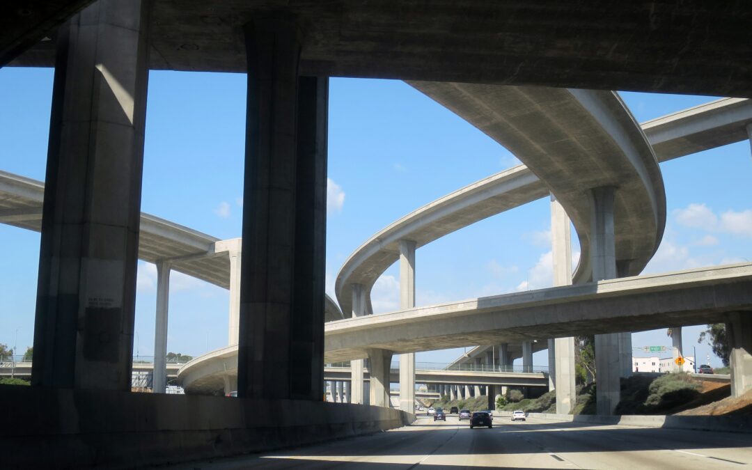 Winding superhighways